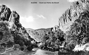 ALGERIE - OUED AUX PORTES DU DESERT